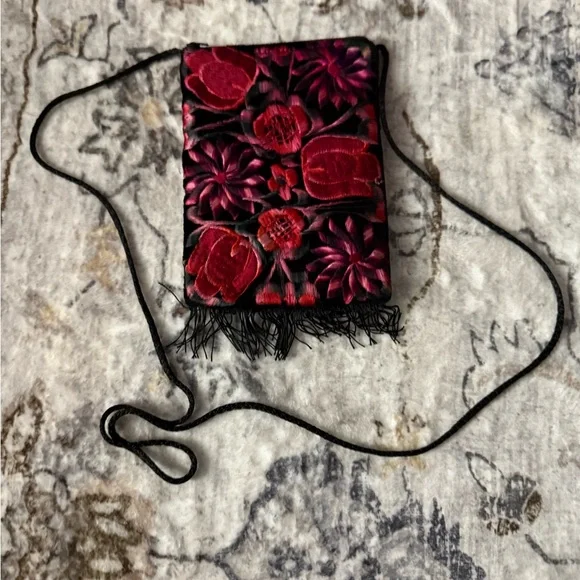 Floral Velvet Crossbody Bag - Picture 1 of 3